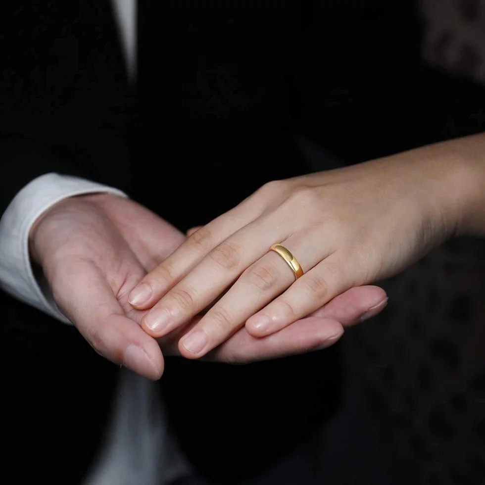 Zakk - Anillo para hombre y mujer, de oro pulido, de tungsteno, alianza, anillo de compromiso para boda, promesa, anillos de 2 mm, 4 mm, 6 mm, 8 mm, talla 47 – 75