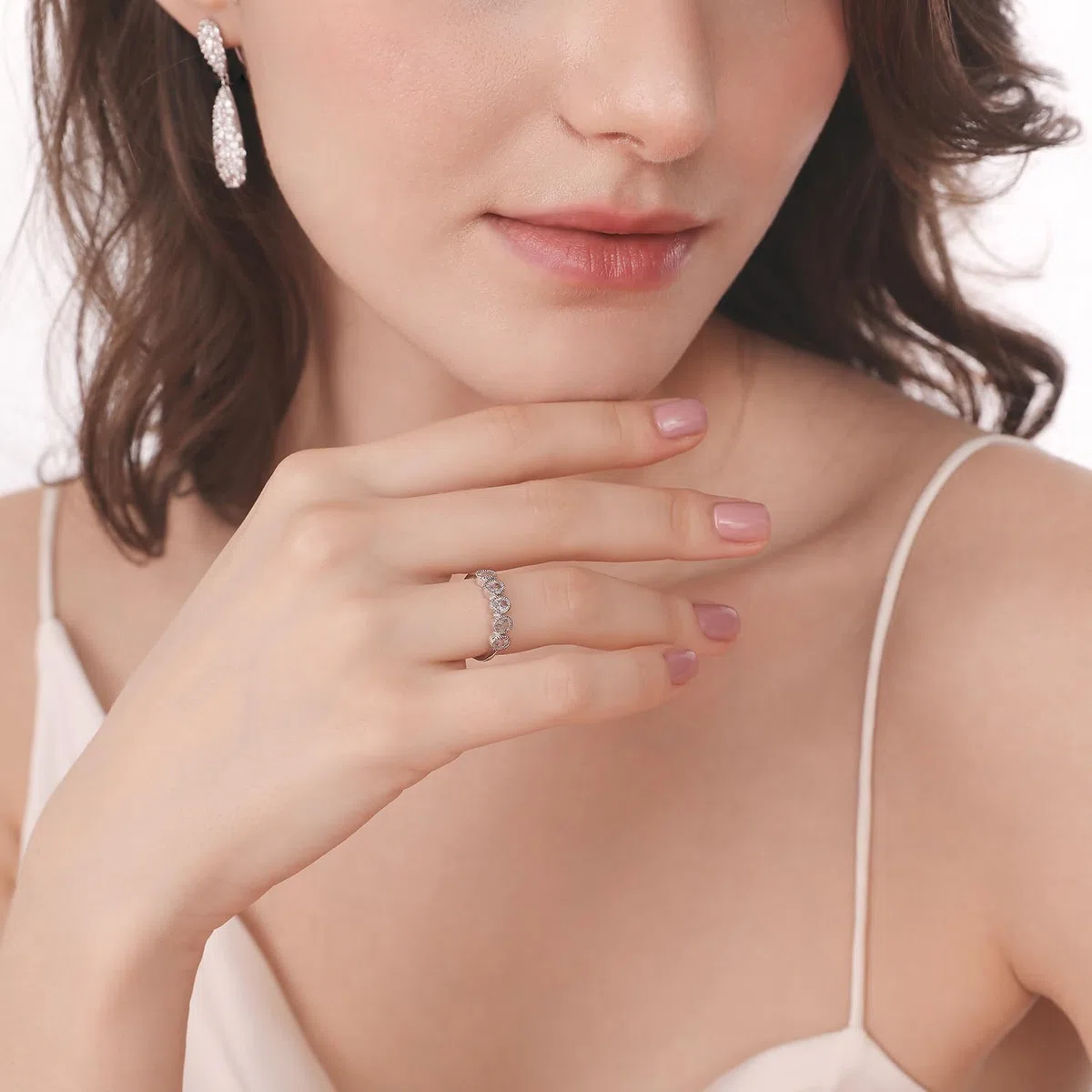 Anillo de Diamante Ovalado Meissa para Mujeres y Niñas, Anillo de Compromiso de Plata de Ley 925, Anillo de Promesa, Banda de Eternidad Apilable de Circonita Cúbica, Tamaño Ajustable 4.5-18.5