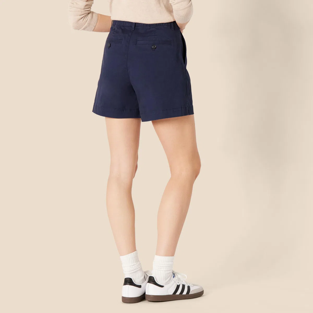 Amazon Essentials Pantalones Cortos de Tiro Alto, Corte Holgado, Cintura Entallada y Parte Trasera Elástica Mujer