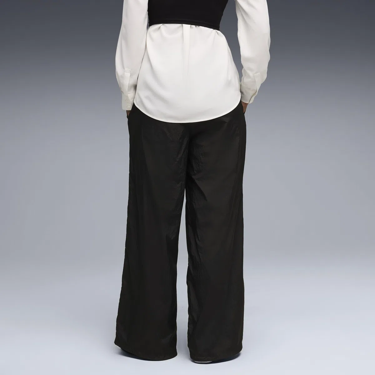 PUMA Sport Relaxed Woven Pants Op - Pantalones Tejidos Mujer