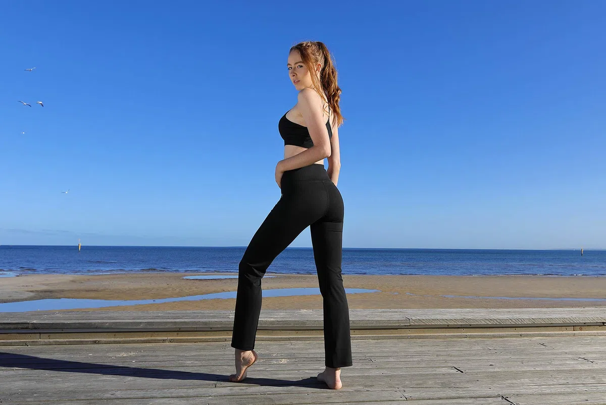 icyzone Pantalones de Yoga Largos para Mujer con Corte Bootcut de Cintura Alta