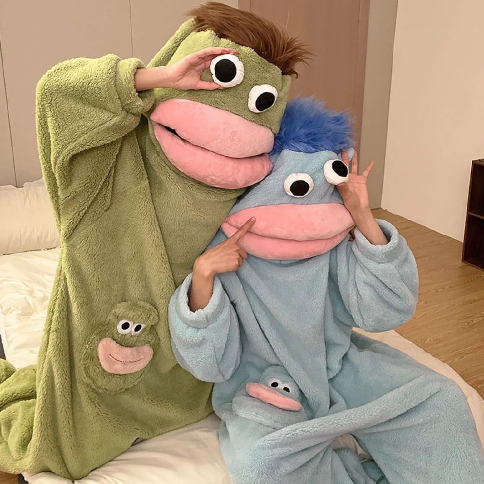 Mono Tonto Portátil, Divertido Pijama De Forro Polar con Capucha De Monstruo Verde con Peine, Duradero Y Lavable, Cómodo Y Relajado