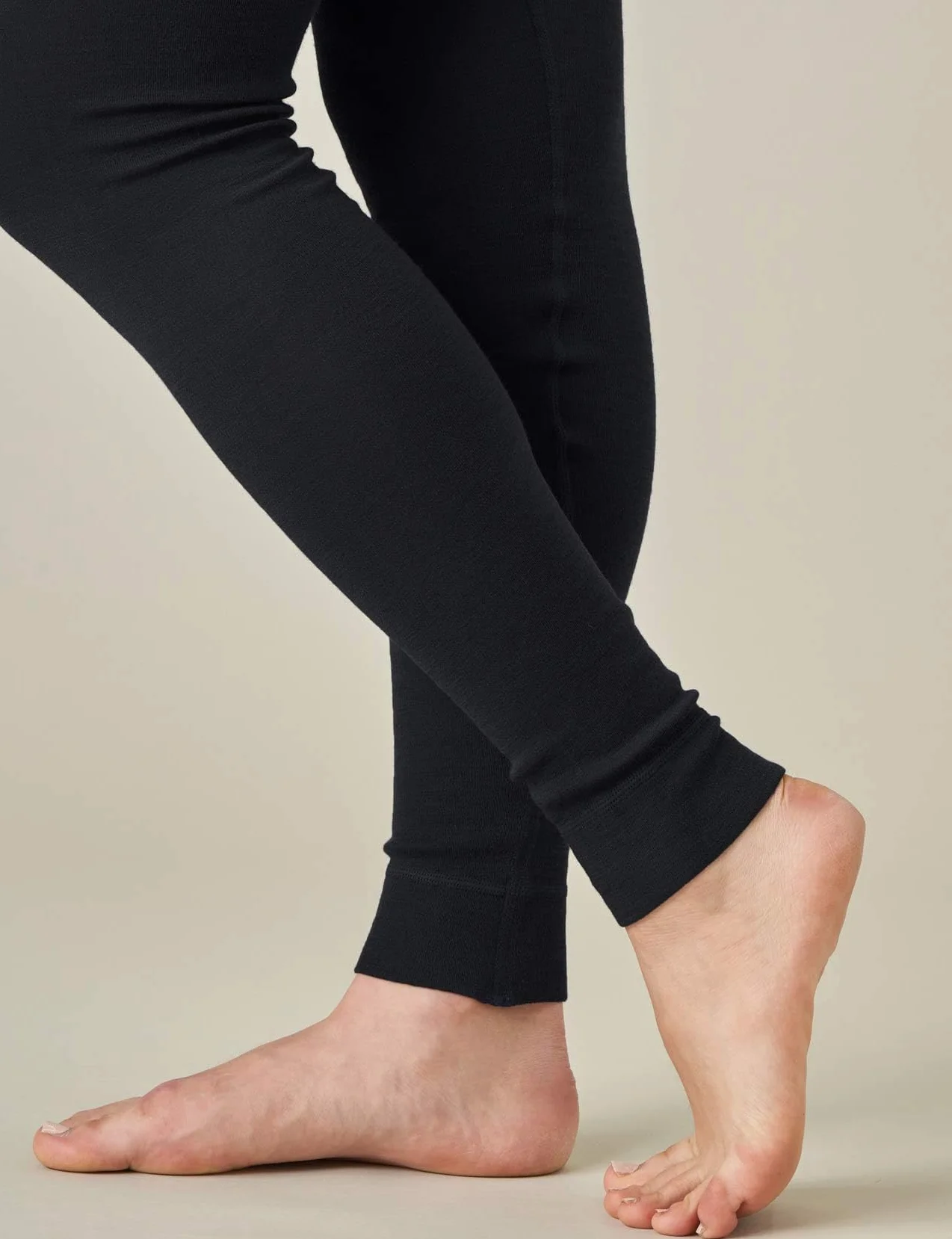 LAPASA Ropa Térmica Mujer de Lana Merino Peso Mediano Camiseta Pantalón Ropa Interior Deportivo Invierno L48/L49