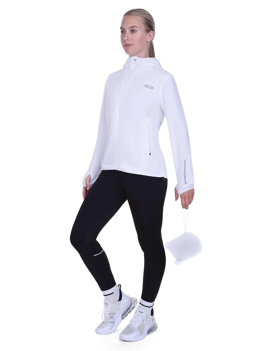TCA Chaqueta Softshell de Running para Mujeres, Reflectante, Transpirable y Plegable, con Bolsillos con Cierre