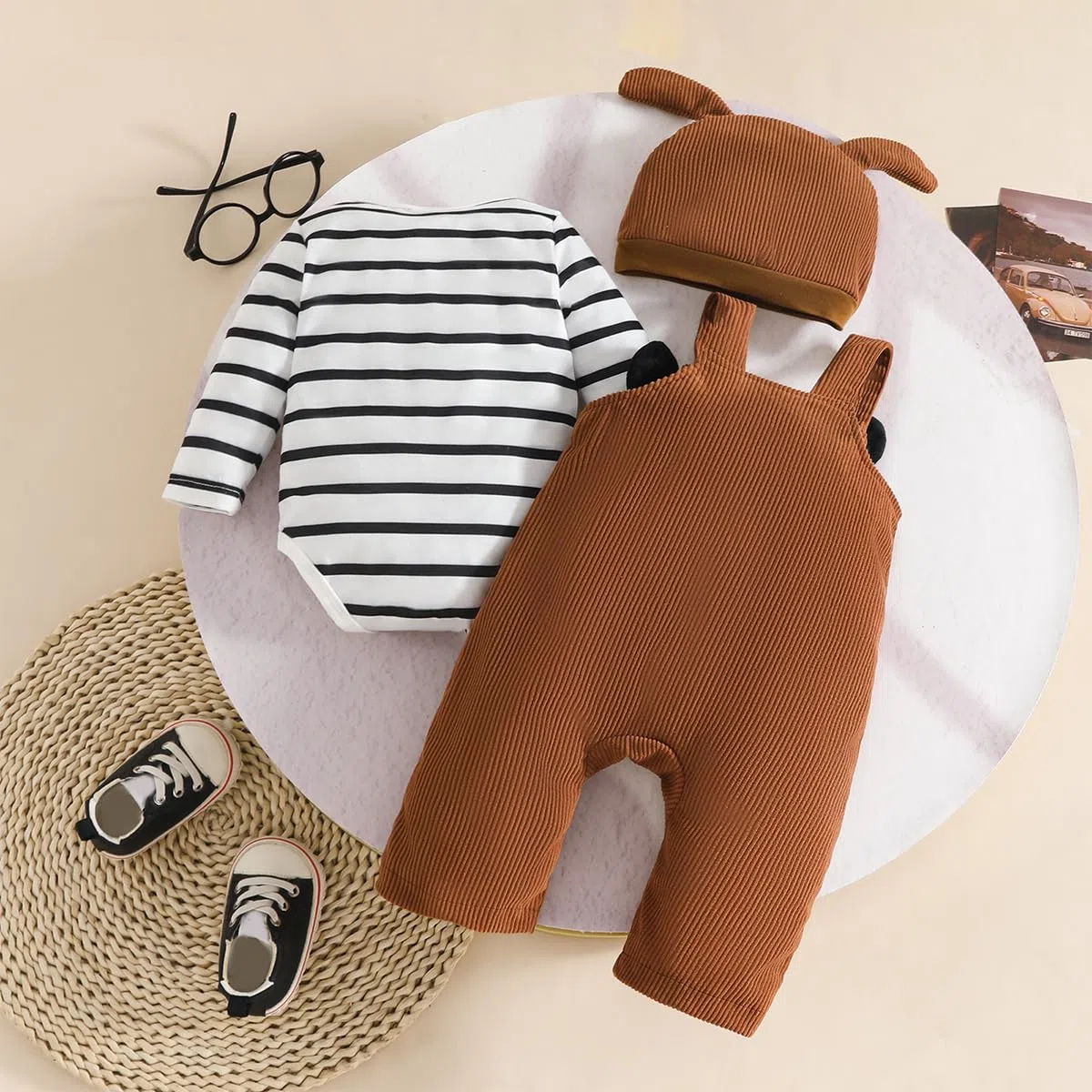 Ropa de Bebé Recién Nacidos Manga Larga Pelele de Rayas + Mono Pantalones con Tirantes y Dibujos de Animales + Gorro 3 Piezas Otoño Conjuntos
