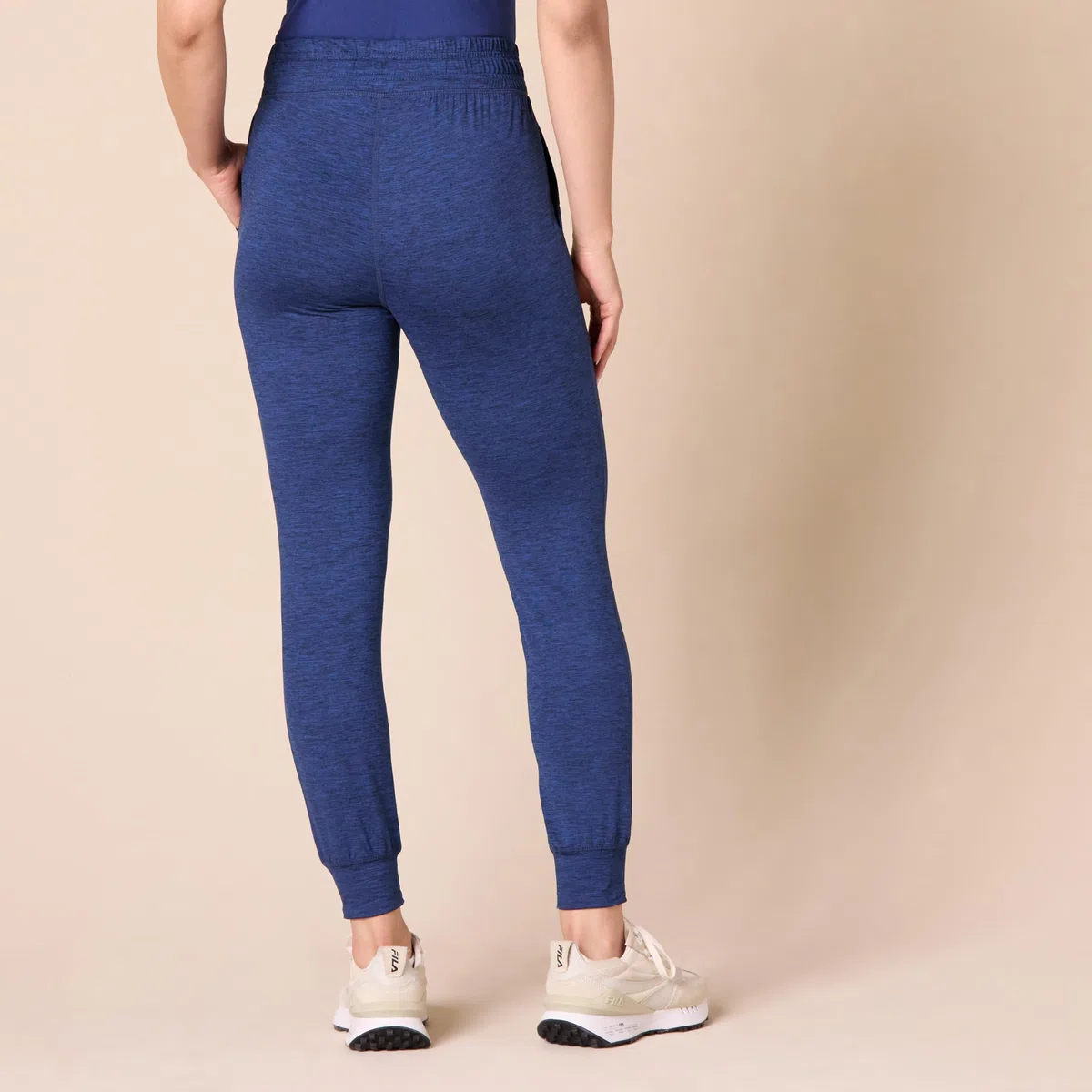 Amazon Essentials Pantalón Jogger, Elástico, Técnico, Afelpado - Colores interrumpidos Mujer
