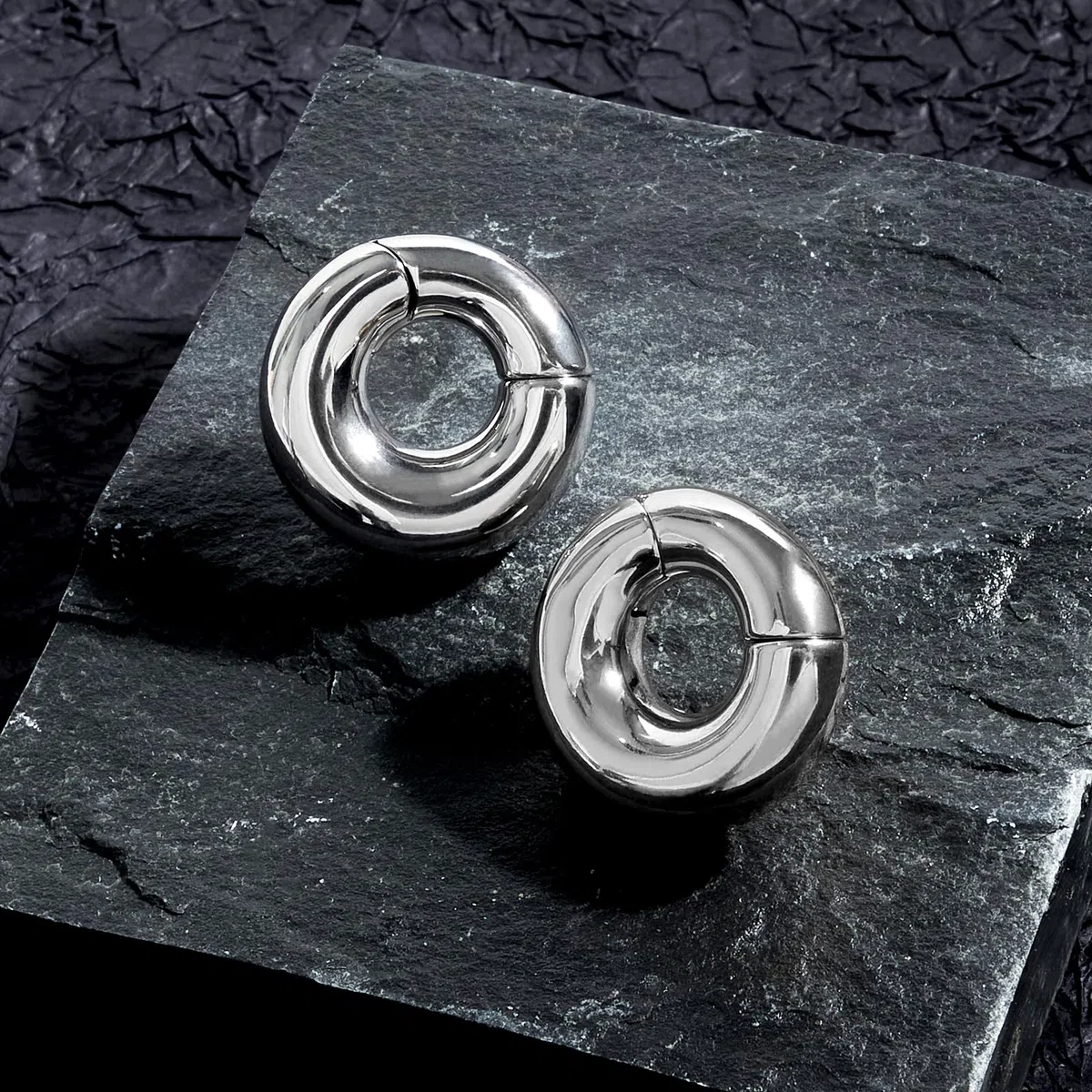 Longbeauty Piercing magnético de acero inoxidable para orejeras estiradas, 0G (8 mm), 2G (6 mm)