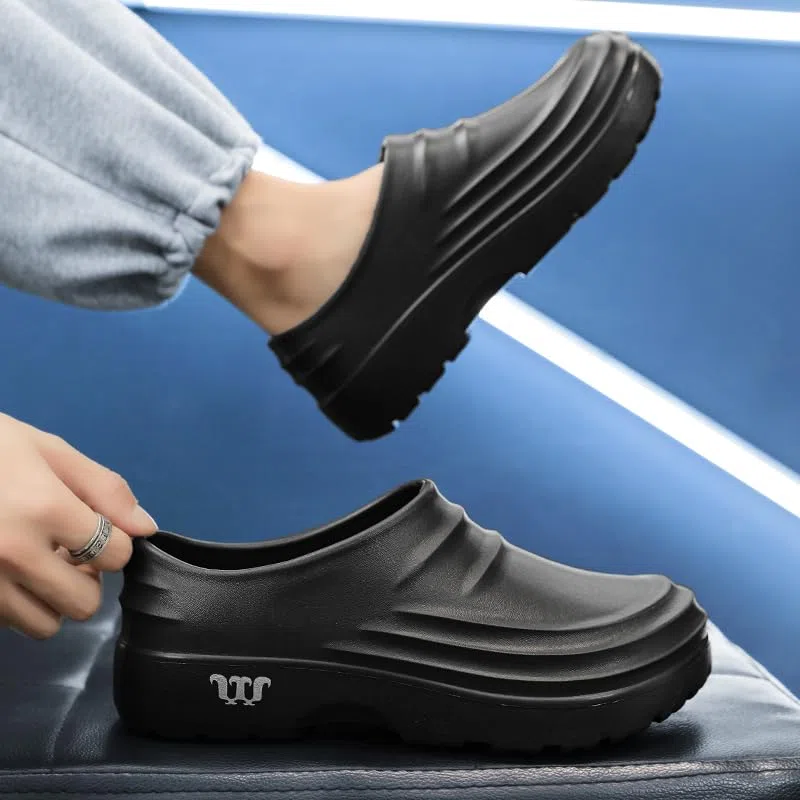 MEIAGDT Zapatos de Cocina Antideslizantes para Hombre y Mujer, Zapatos de Chef Resistentes al Aceite e Impermeables con Suela de Goma Antideslizante, Zuecos de Hombre para