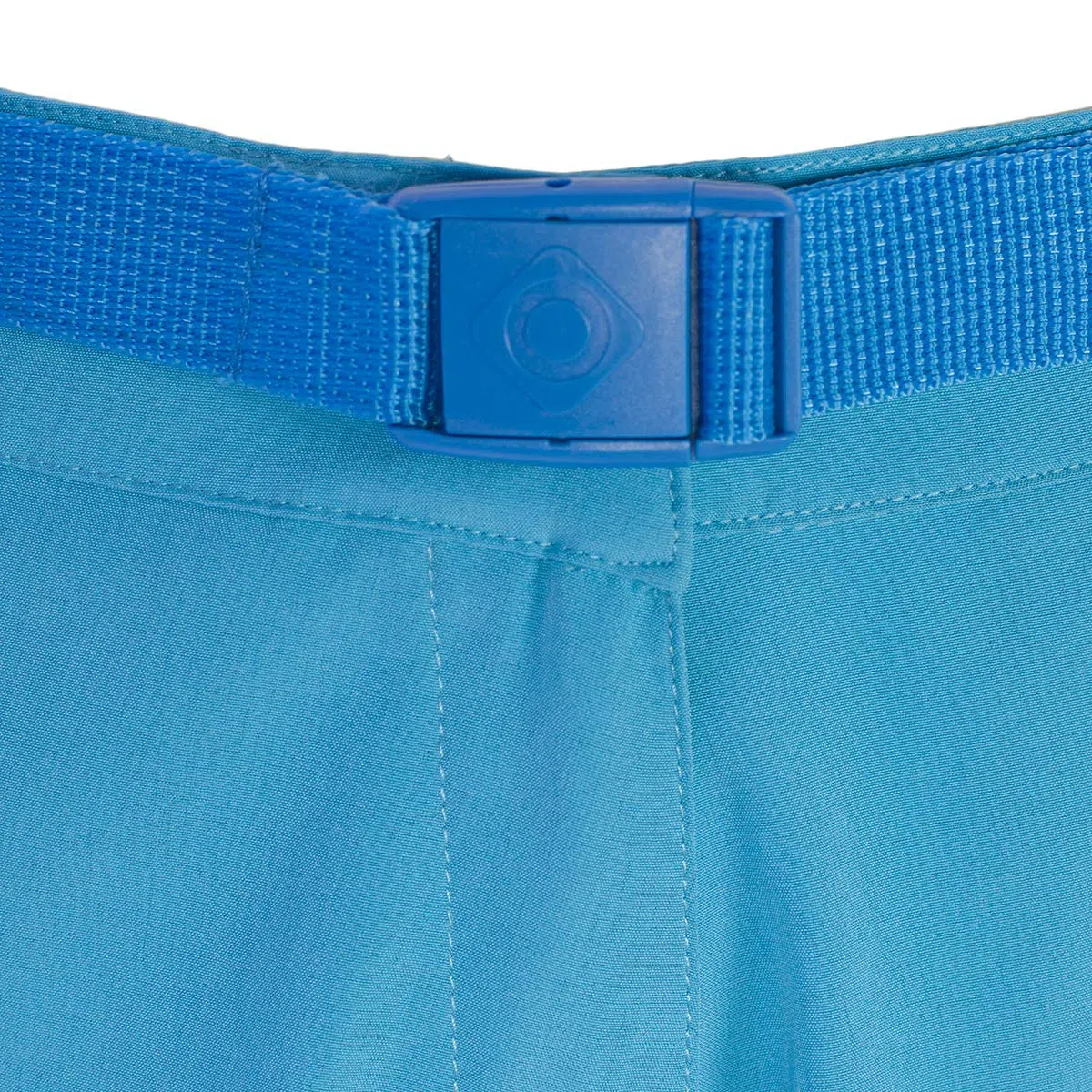 Izas Nagela II Pantalón Corto Trekking y Senderismo para Mujer. Tejido Mount-Stretch Repelente al Agua, Transpirable y Elástico. Rápido Secado. Incluye Cinturón. Regular Fit