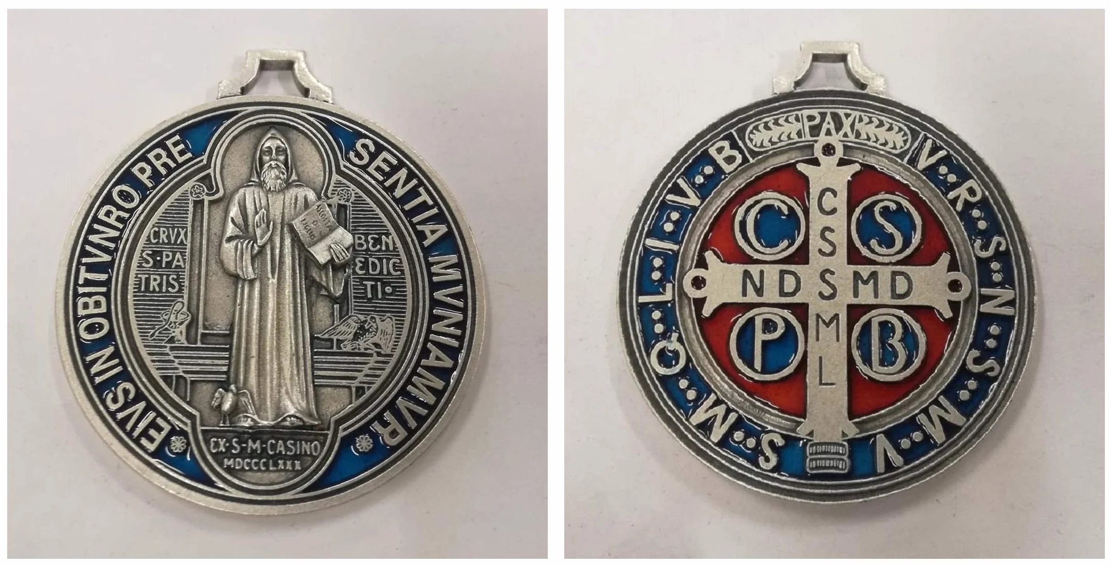 San Benito Medalla chapeada plata pintada a mano - Diámetro 7 cm