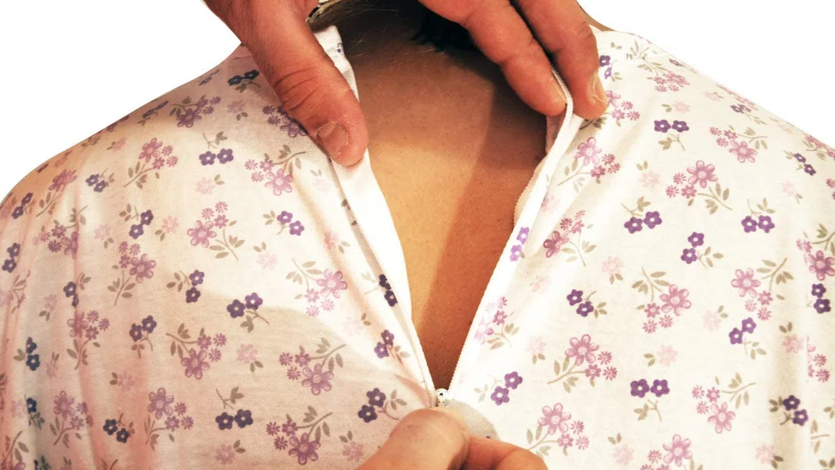 Pijama sanitario completo de verano de manga larga con cremallera trasera, tutona sanitaria para personas mayores y discapacitadas, algodón ligero