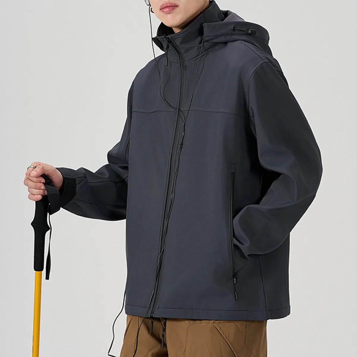 Mujer al aire libre montañismo ropa deportiva con senderismo impermeable abrigo cortavientos de longitud media