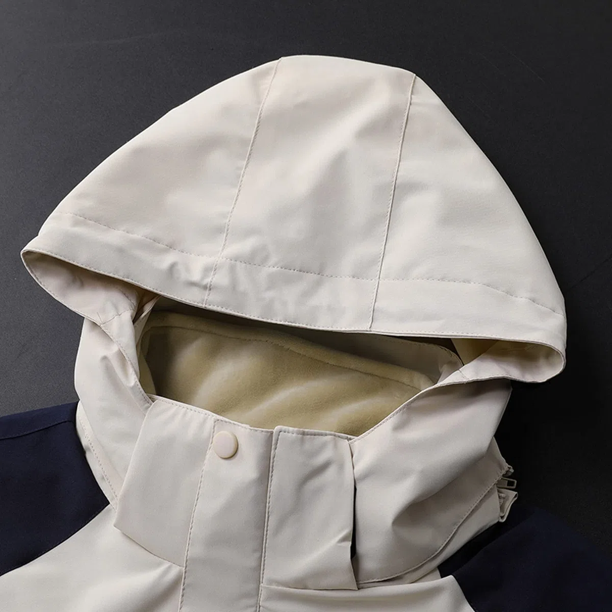 Chaqueta de lluvia para hombre, impermeable, cortavientos, compacta, plegable, ligera, chaqueta de ocio, cortavientos resistente, ideal para ciclismo y senderismo, Blanco, XL