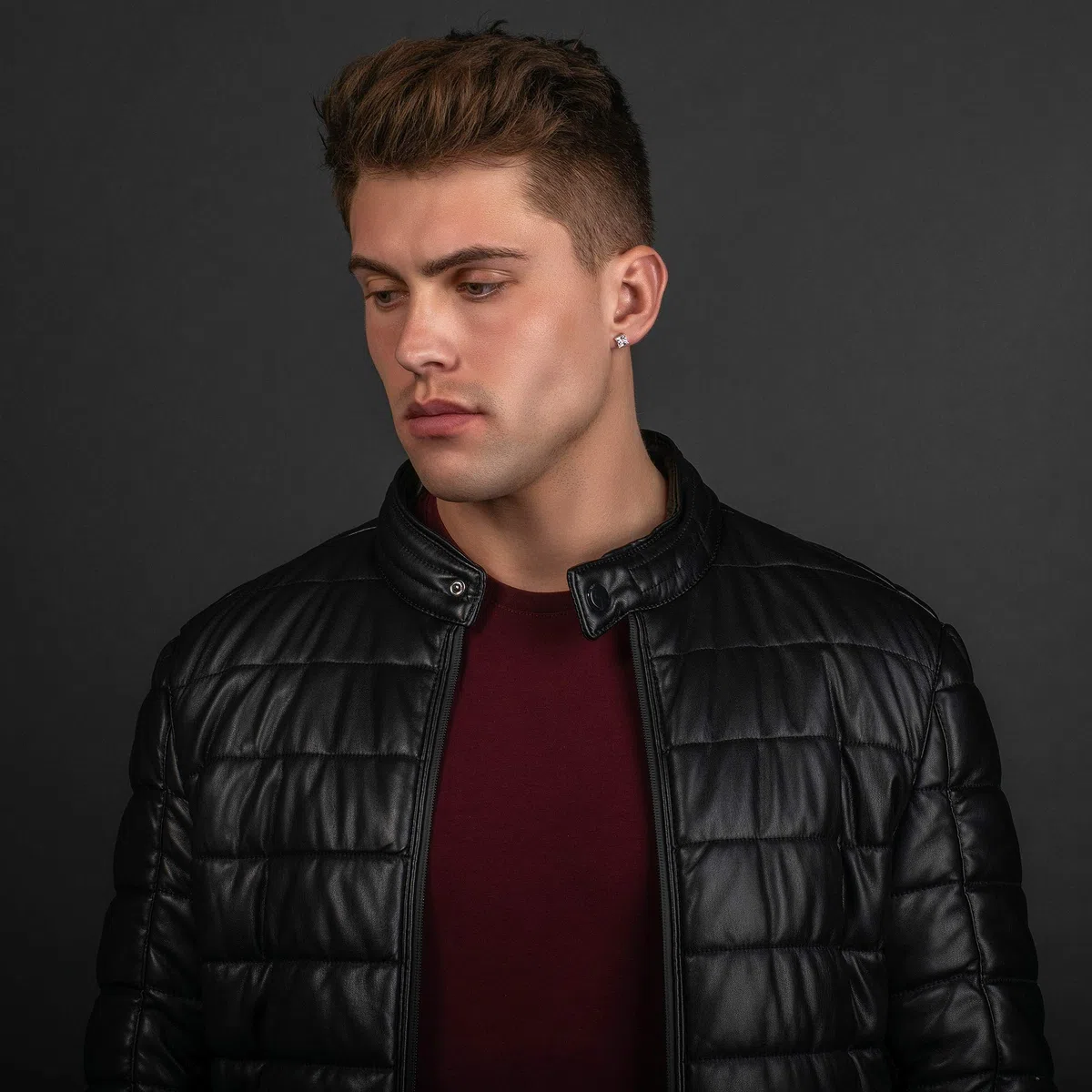 Namana Pendientes Cuadrados de Plata para Hombre, Pendientes de Plata para Hombre con Solitario de 6 mm Circonita Cúbica Cuadrada, Regalo de Joyería para Hombres