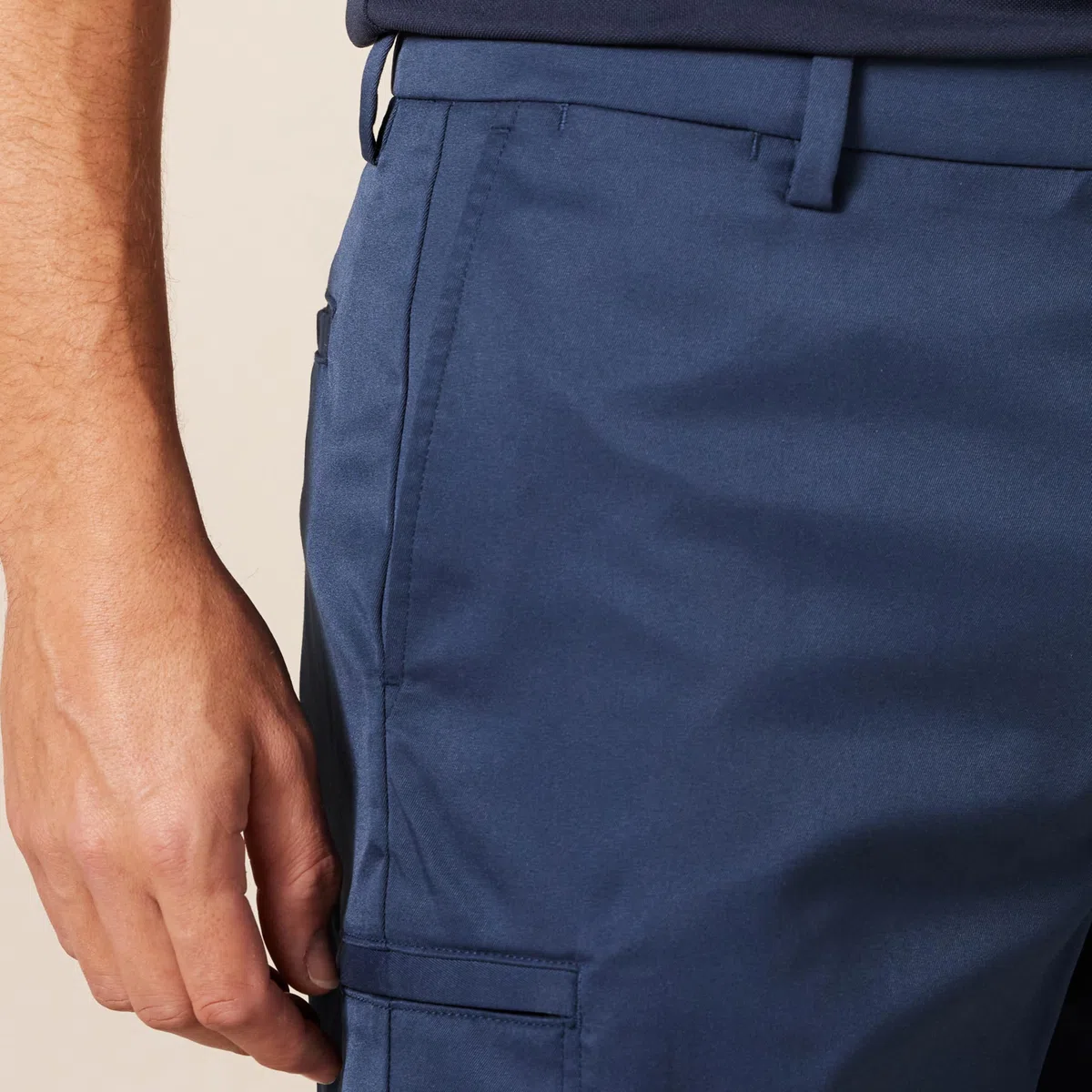 Amazon Essentials Pantalones Cortos Cargo de Golf de Corte Clásico de 25cm (Disponibles en Tallas Grandes y para Personas Altas) Hombre