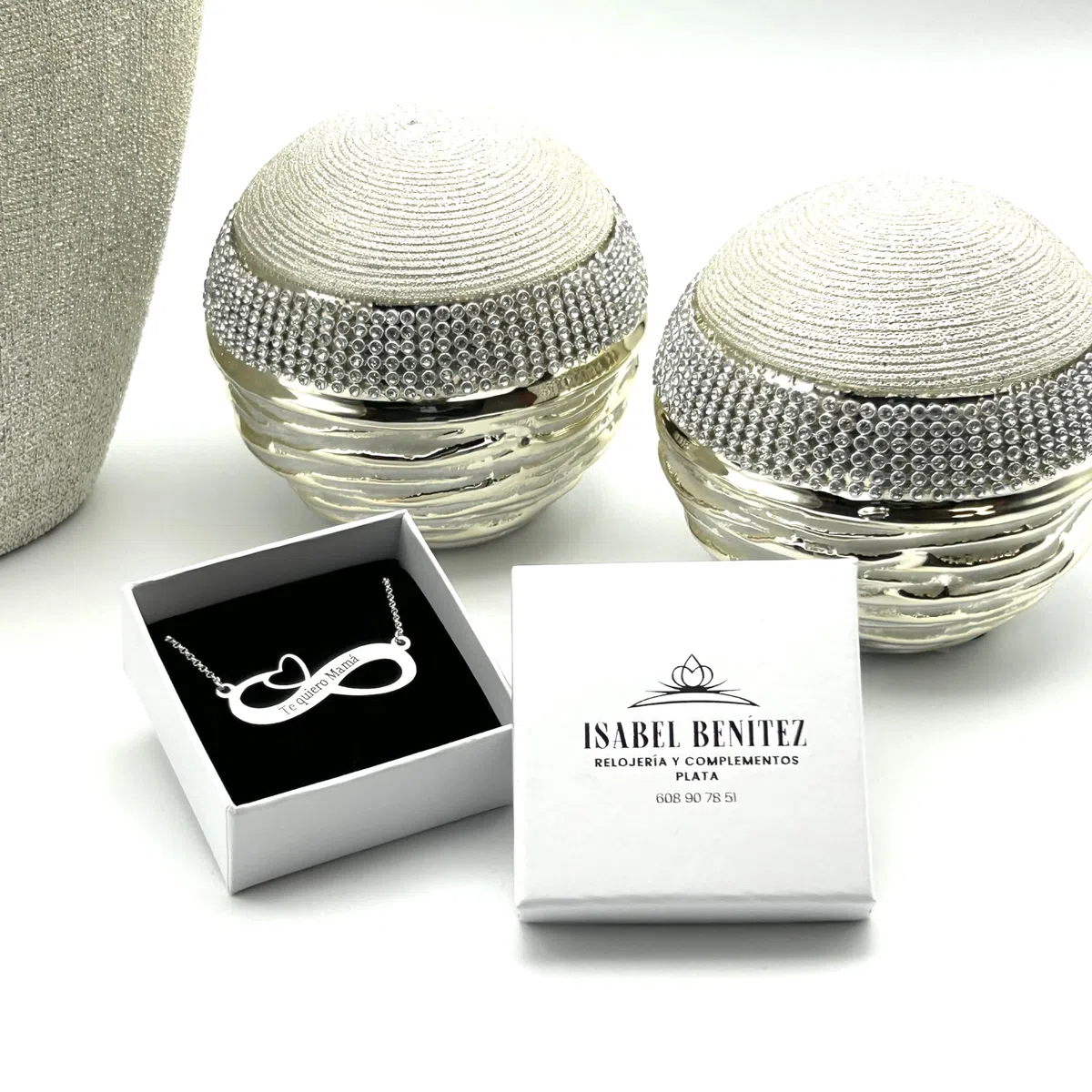 Collar Infinito con Corazón Personalizable en Plata de Ley Personalizado con cadena Rolo de 40cm + Alargador. Ideal para regalar a un ser querido: madres, abuelas...
