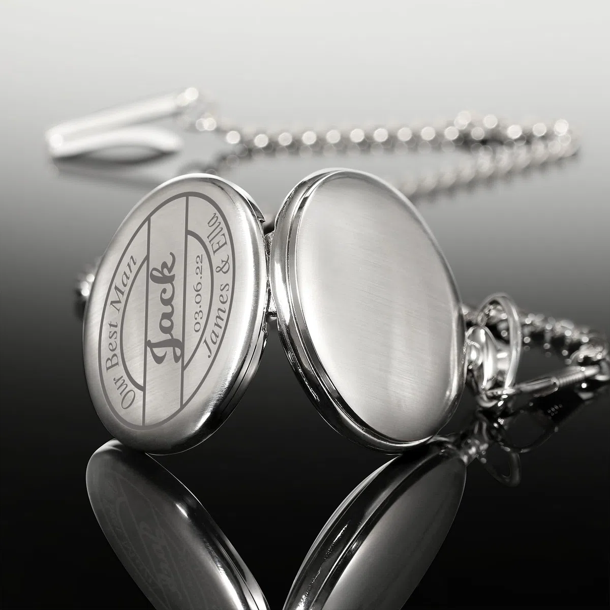 TREEWETO Reloj de bolsillo grabado personalizado con cadena de grabado para hombre, regalo para mejor hombre, relojes de bolsillo de cuarzo, regalos para novios para boda