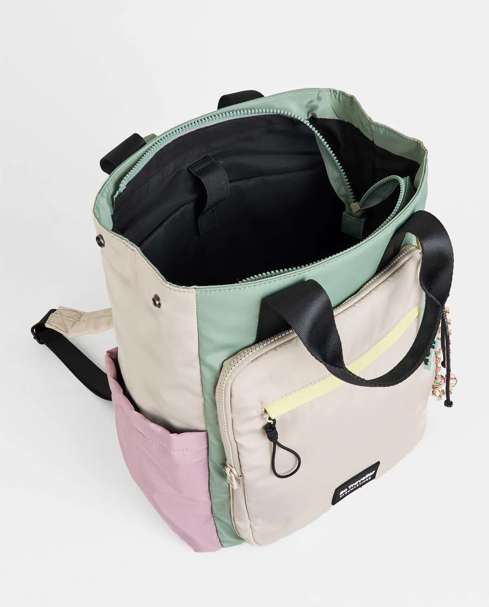 PACO MARTINEZ Mochila Traveller Multicolor para Mujer, Bolso Mochila para Portátil 13", Tamaño Grande, Asas Dobles, Color Gris, Malva, Verde Menta y Amarillo - 37x42x22 Centímetros
