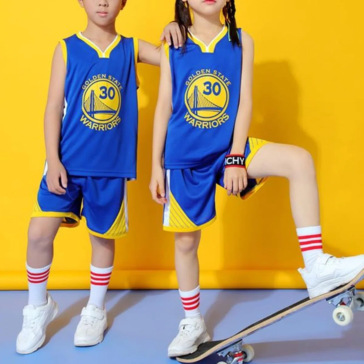 Camiset Baloncesto Niño, Equipación Baloncesto Niño Sin Mangas, Camiseta de Baloncesto para Niños + Pantalones Cortos, Trajes de Baloncesto de 3 a 14 años
