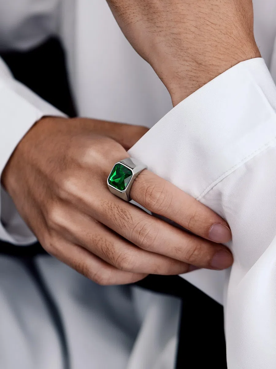 Bandmax Anillo con Piedra Verde/Rubí/Negro/Zafiro 12mm Ancho, Anillo Precioso para Hombre Mujer Tamaño 54mm a 72mm, Joyero Incluido