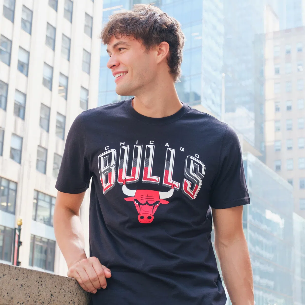Ultra Game NBA Arched Plexi tee for Men Camiseta de Manga Corta con plexiglás arqueado para Hombre, Negro, L