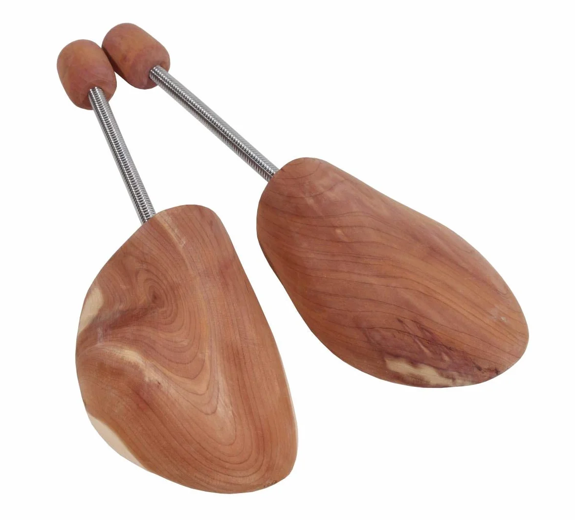 DELFA 3 pares de hormas para zapatos de madera de cedro con resorte en espiral de metal, para cada zapato, Rojo/Marrón, 40W / 41L