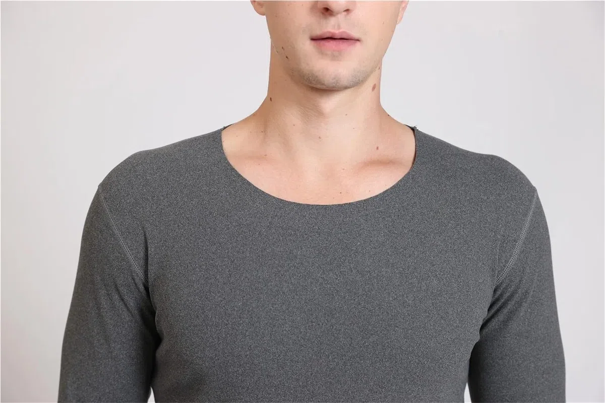 Conjuntos Térmicos Para Hombre Otoño Invierno ropa interior térmica de manga larga sin costuras for hombre talla grande cuello redondo ropa fina de otoño Top Para El Running, El Esquí(Black,7XL (135-1