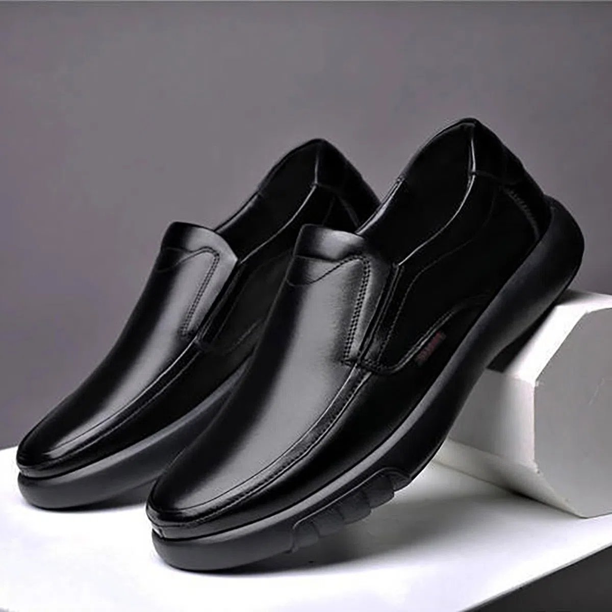 Zapatos de cuero para hombre, retro, zapatos de negocios, cómodos, zapatos de traje, zapatos casuales, ligeros, zapatos de trabajo con suela de placa, zapatos de boda, mocasines clásicos y elegantes