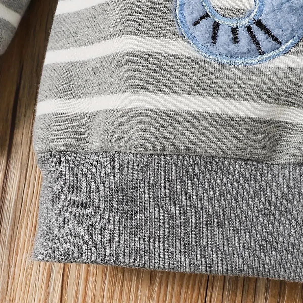 Conjunto de Otoño para Bebé Niño Pequeño Manga Larga Bordado de Elefante a Rayas Sudadera Top y Pantalón Vaqueros 2 Piezas Primavera Ropa de Trajes